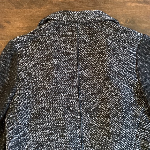 Express - Sweater Blazer - Black & White - Small - Picture 7 of 11